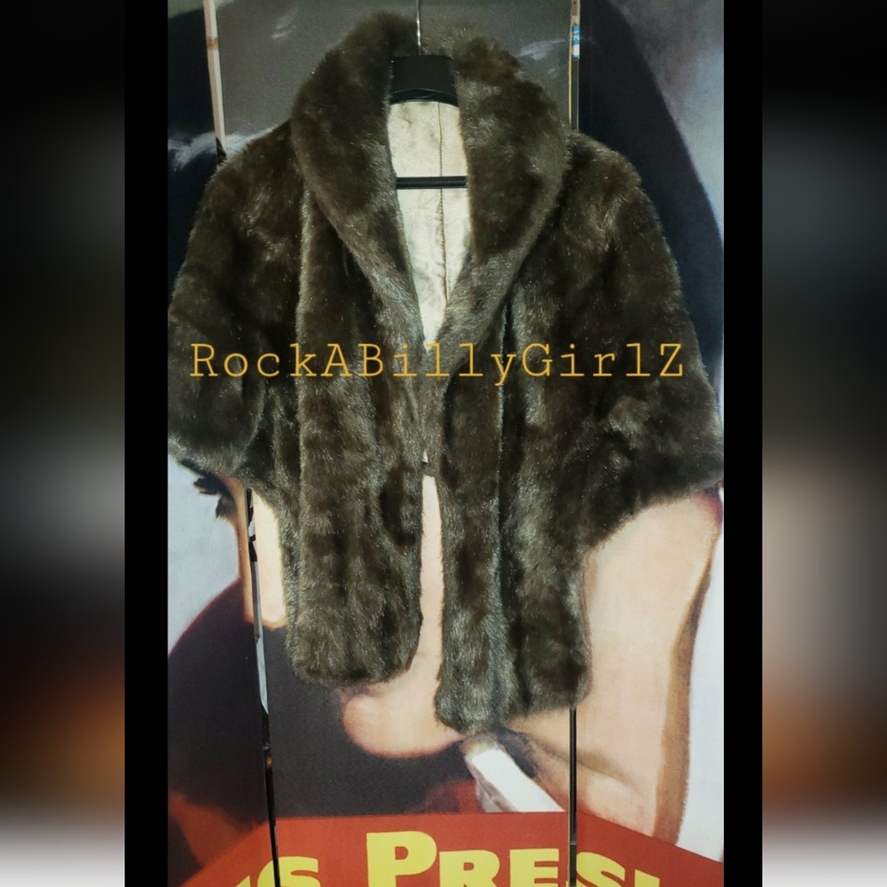 Vintage 1950's Regina Glenara Glenoit Stunning Hollywood Pinup Faux Fur Shawl